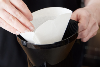 これを読んだら、必ず家にコーヒーフィルターを常備してくださいね。