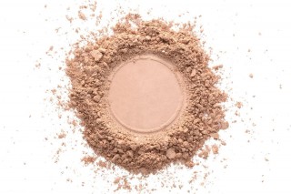10 Makeup and Beauty Tips for Older Women 
